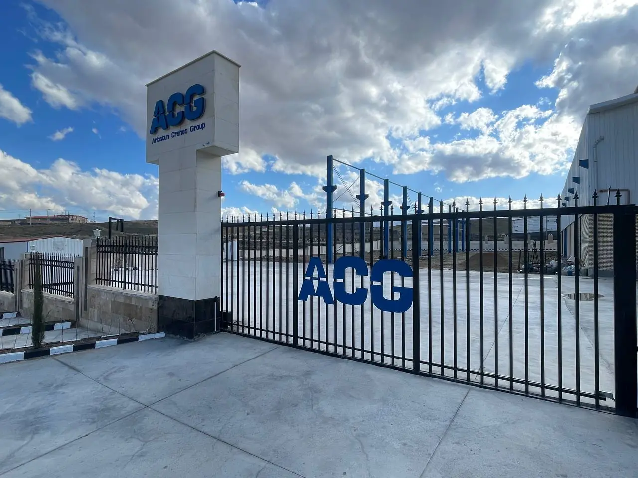 محیط کارخانه و تولید تجهیزات صنعتی ACG